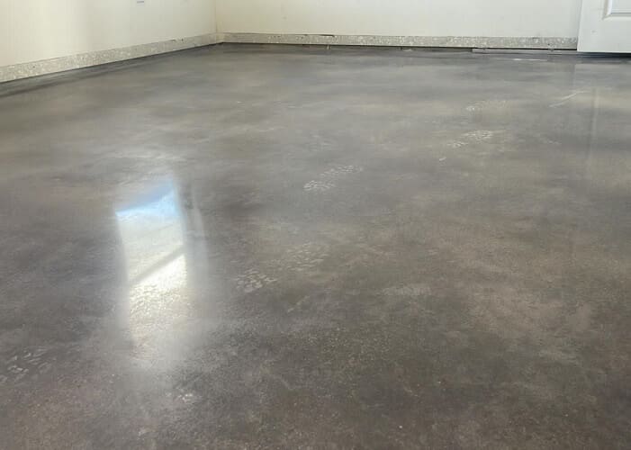 Concrete staining contractor in Miami, Fl, for commercial and industrial projects in South Florida