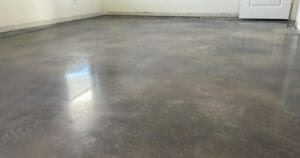 Get a durable and glossy reflective floor with polished concrete in Miami, by Urbanac
